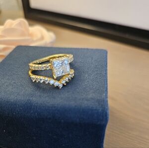 Moissainte Gold Wedding Set